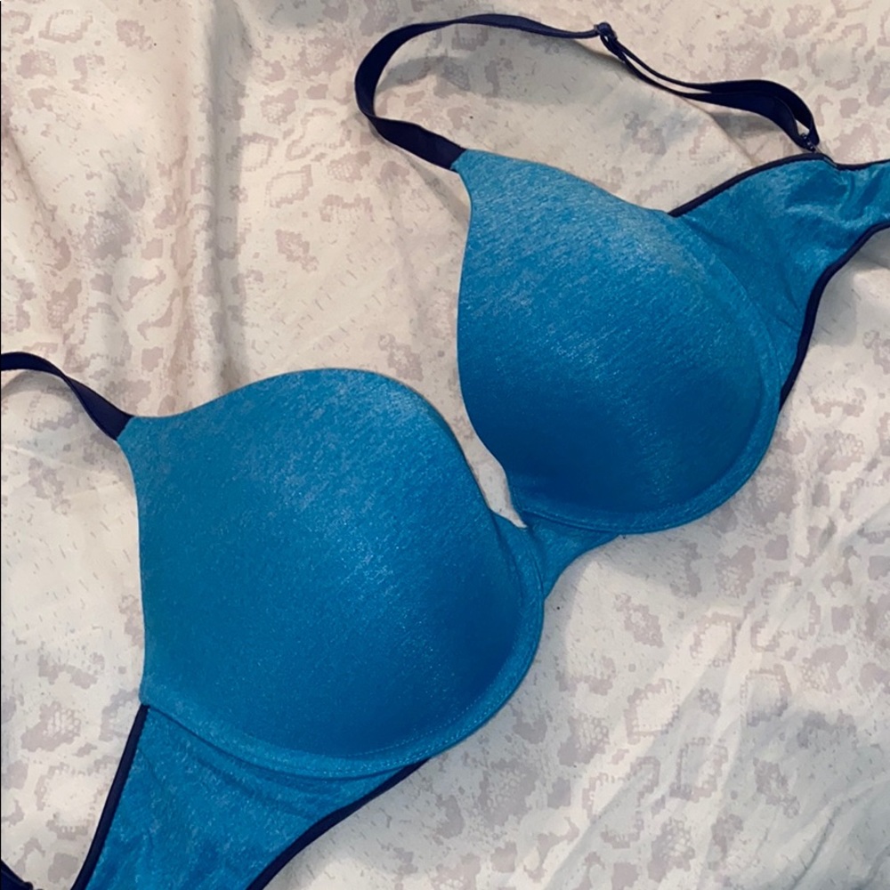 Victoria Secret Bra 32DD
